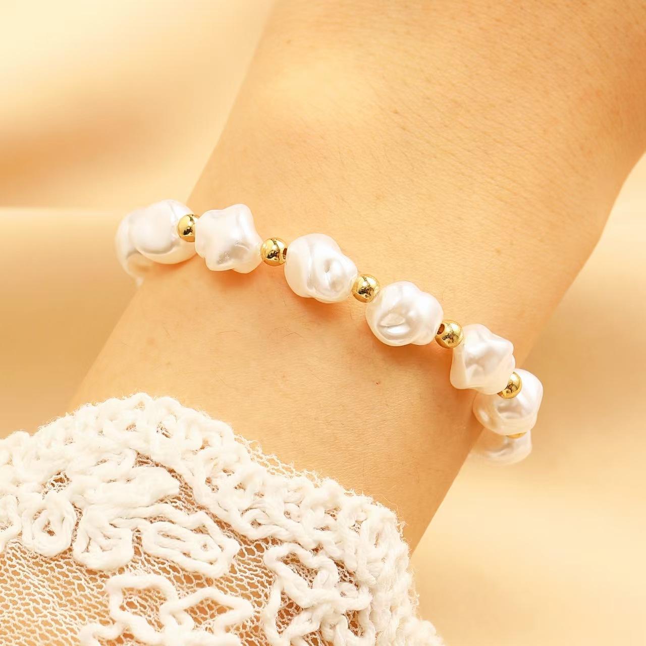 

Браслет из искусственного жемчуга неправильной формы в стиле барокко во французском стиле, эластичная веревка, женский браслет 1 pcs