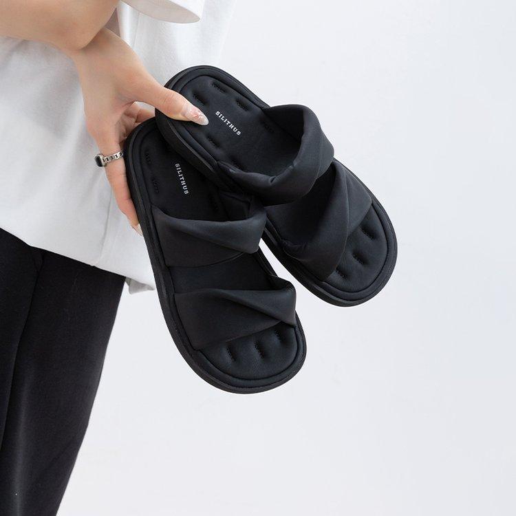 Thick bottom stepping on shit sofa soft slippers new summer wear flat bottom one-word drag comfortable cool slippers women