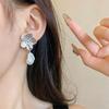 Trendy Gold Color Flower Shaped Earrings for Women Minimalist Imitation Pearls Drop Earrings Friendship Party Jewelry Gifts