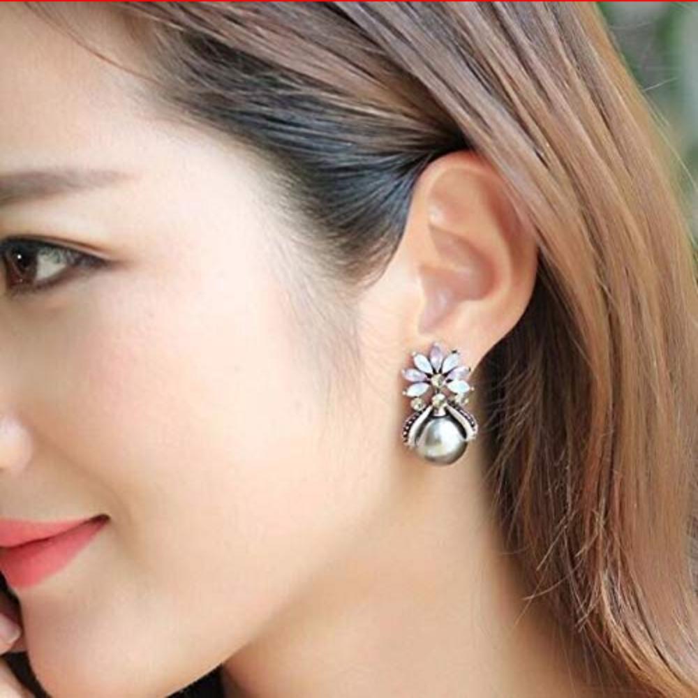 Jewellery Earrings for Women Crystal Stud Earrings for Girls and Women