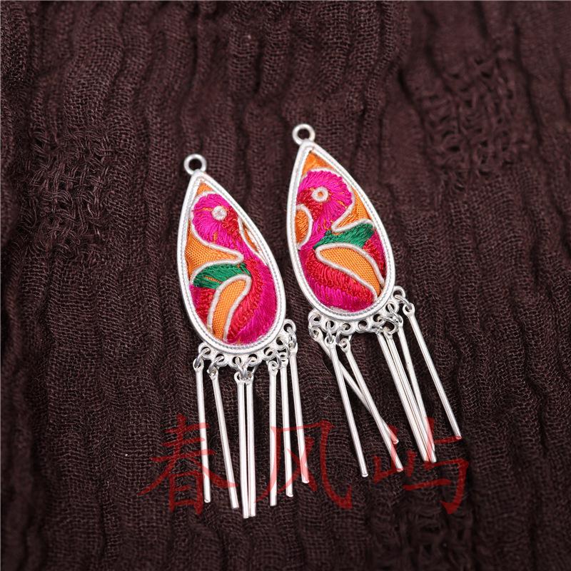Модные этнические серьги ручной работы с вышивкой и кисточками - Серебряные украшения народа Мяо из Юньнани