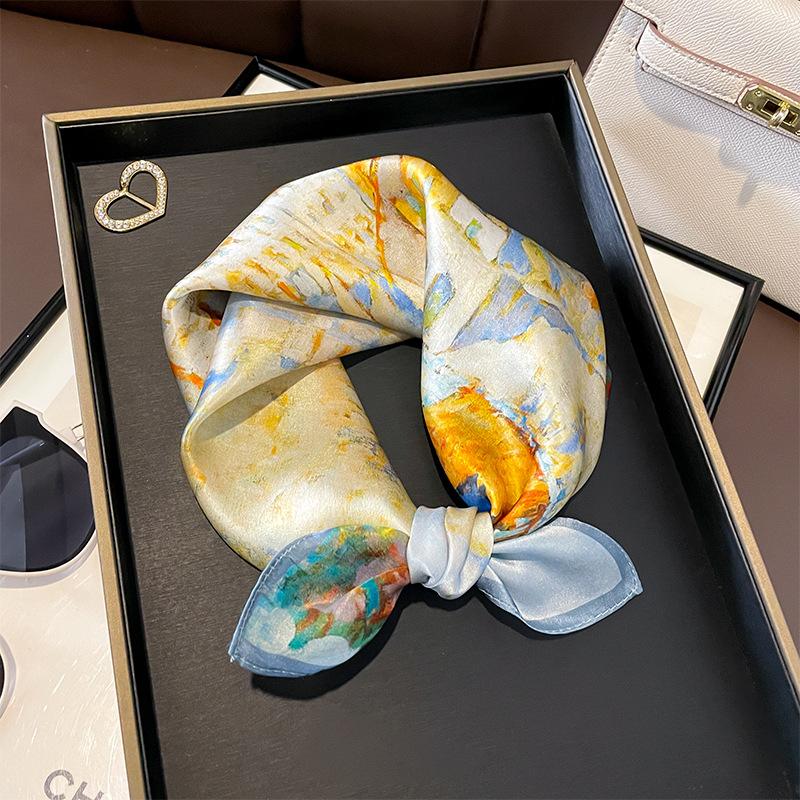 Chinese wind mulberry silk silk scarf small square scarf new retro versatile silk scarf decorative small scarf 53*53cm