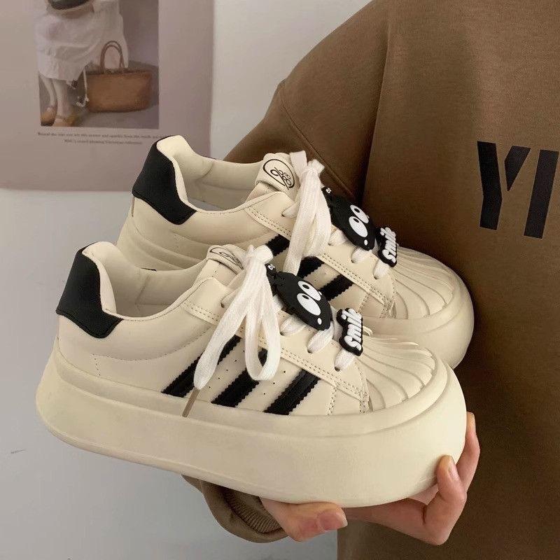 Shell head Maillard little white shoes black board shoes 2025 spring new round head platform casual big head doll shoes
