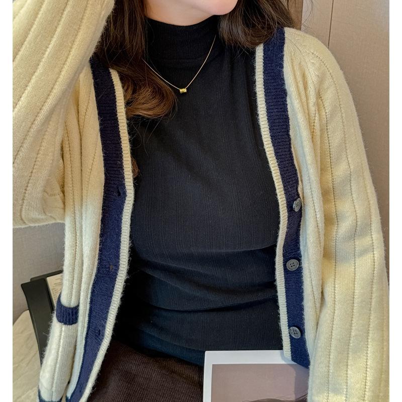 

Женская рубашка из бархата с начесом и полуворотником-водолазкой, с длинными рукавами и воротником средней длины, внутри и снаружи из немецкого бархата 3XL