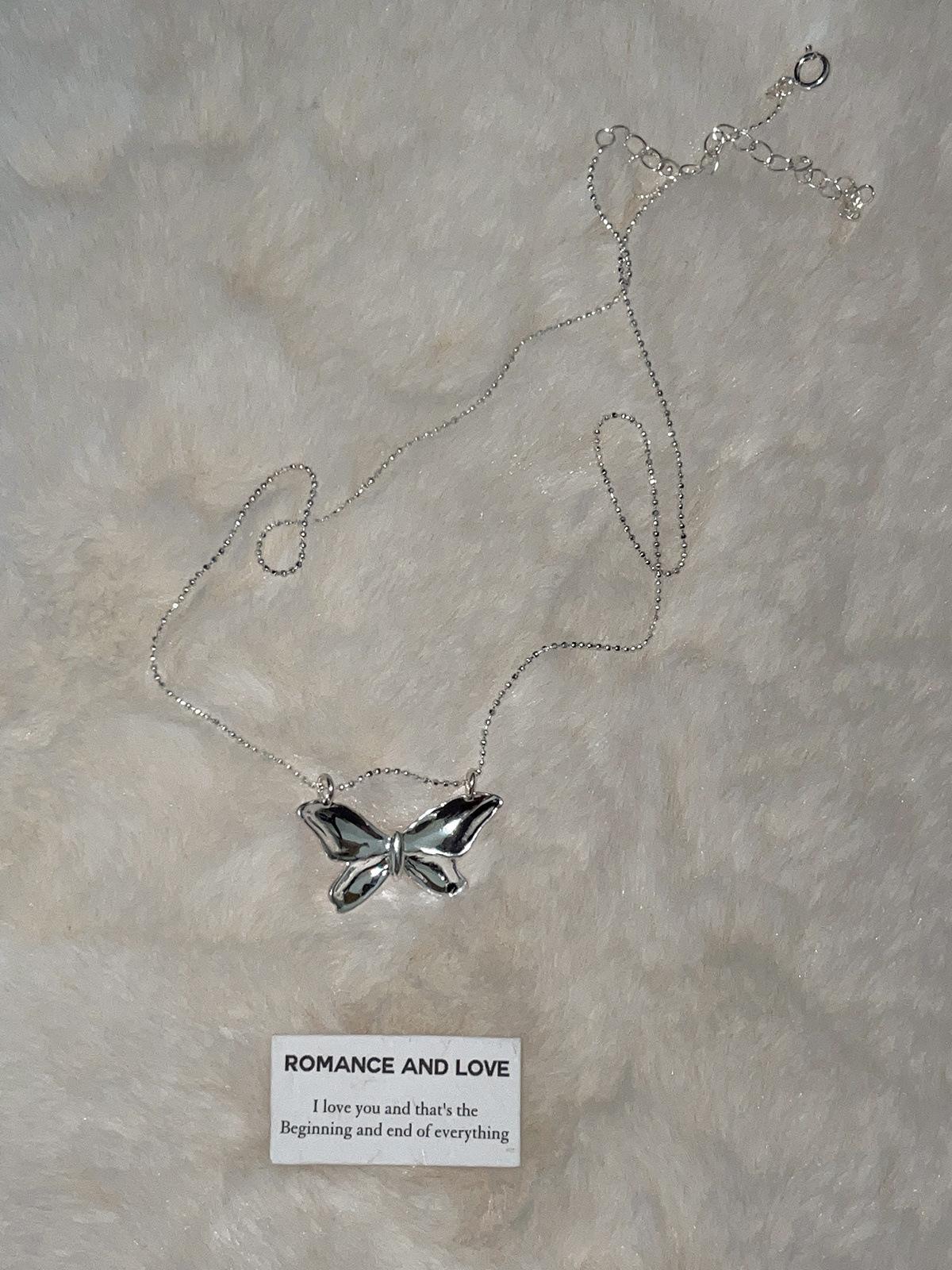 

Серебряное ожерелье с металлической текстурой и большой бабочкой, изысканное, с холодным ветром, с характером, с ключичной цепочкой, легкая роскошь, новые универсальные аксессуары 925 silver