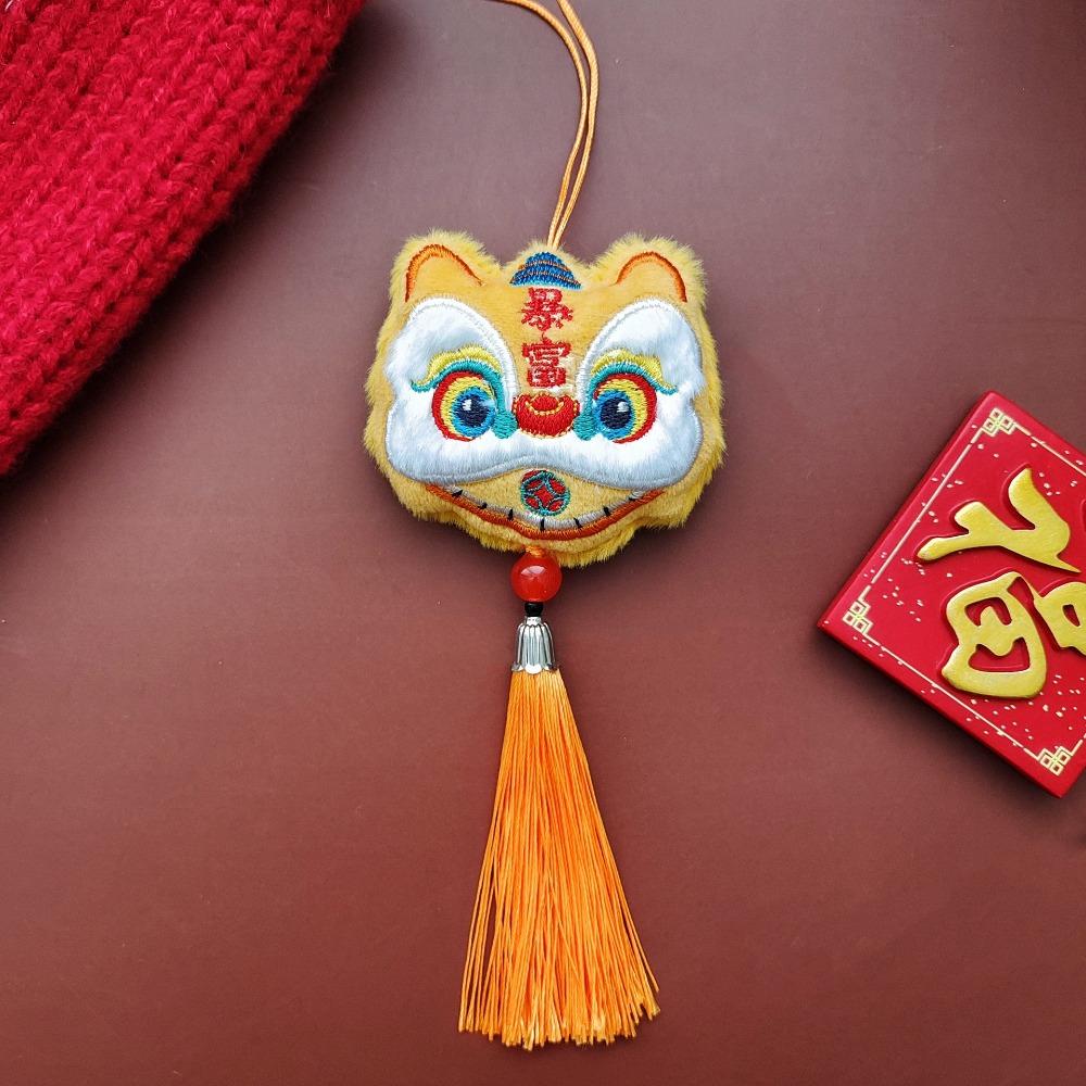 Year of Horse Lion Dance Tassels Pendant Chinese Style New Year Zodiac Plush Doll Car Interior