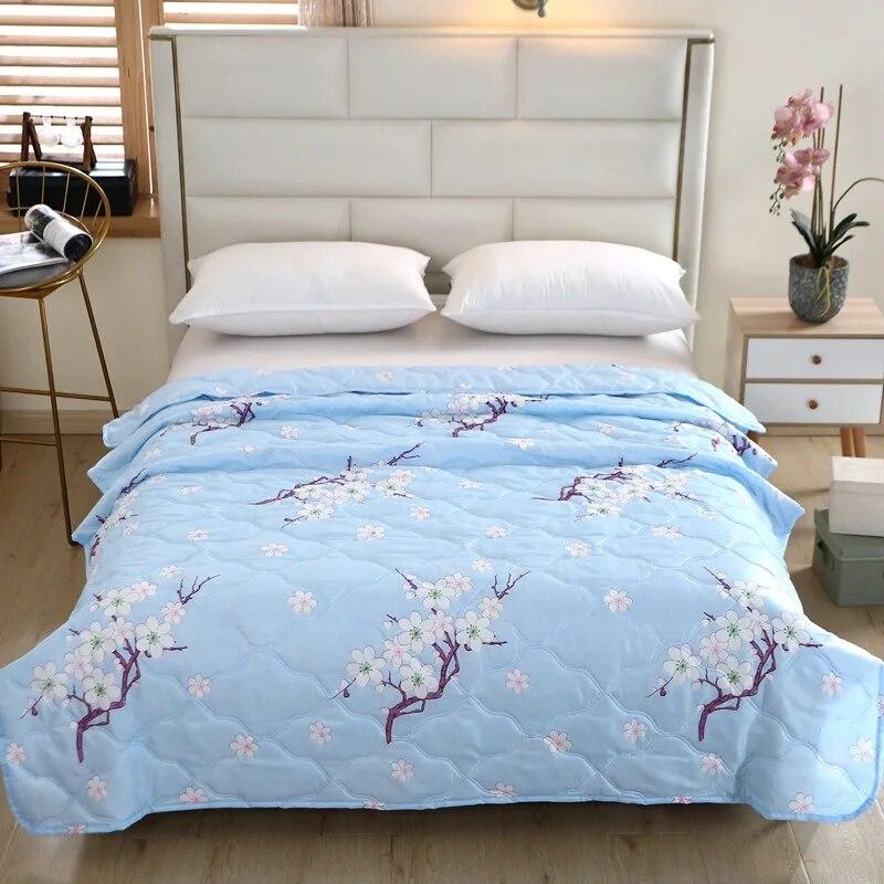 Quilt Comfortable Summer Sleep Brushed Printed Summer Cool Blanket Skin-friendly Air-conditioning Comforter Bedspread Bed Cover
