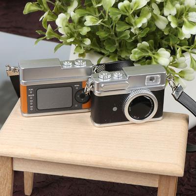 1ks mini fotoaparát model domečku pro panenky Miniaturní retro model fotoaparátu dekorativní hračka může zářit