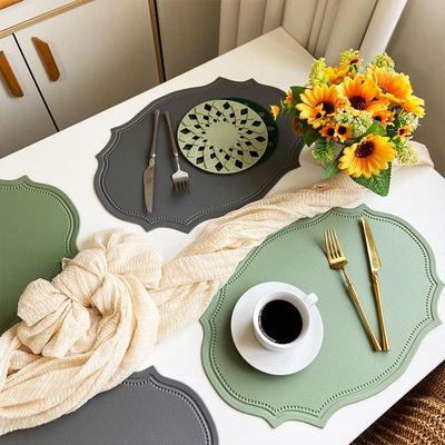 Set de table ovale rétro style français européen en cuir - Isolant, imperméable et résistant à l'huile pour la décoration de la maison