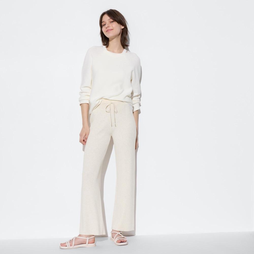 

UNIQLO JAPAN моющиеся трикотажные брюки в рубчик длиной от 70 до 72 см.