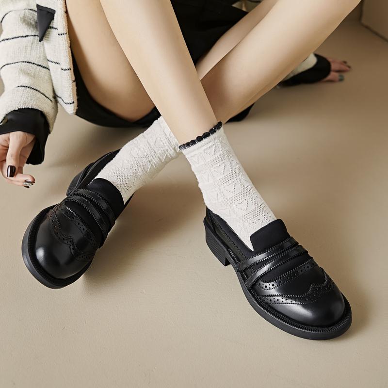 Fashion 2025 New Spring Women Shoes Round Toe Women Pumps Brogue Designs Shoes for Women Low Heel Loafers Ladies Shoes Oxford
