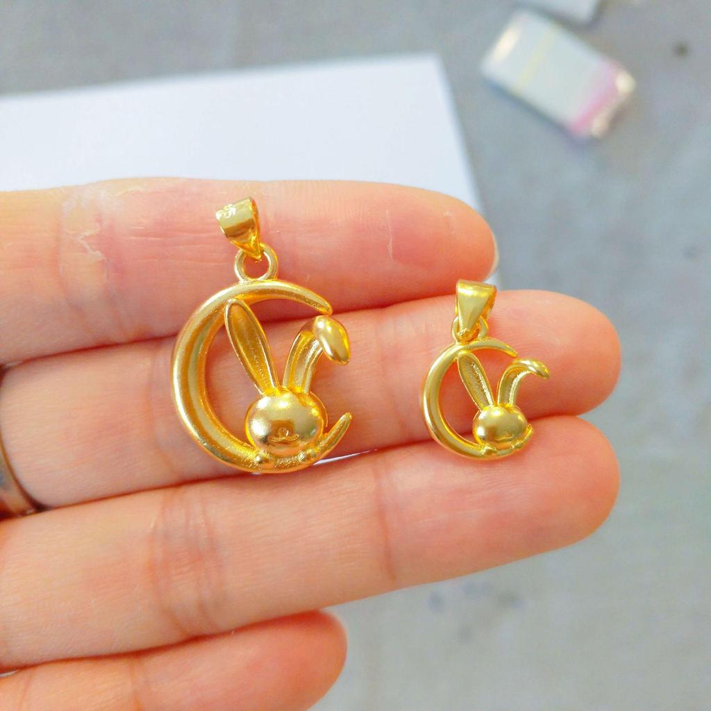 Gold-Plated Brass Big Ear Moon Rabbit Pendant Necklace - Perfect Gift for Girlfriend