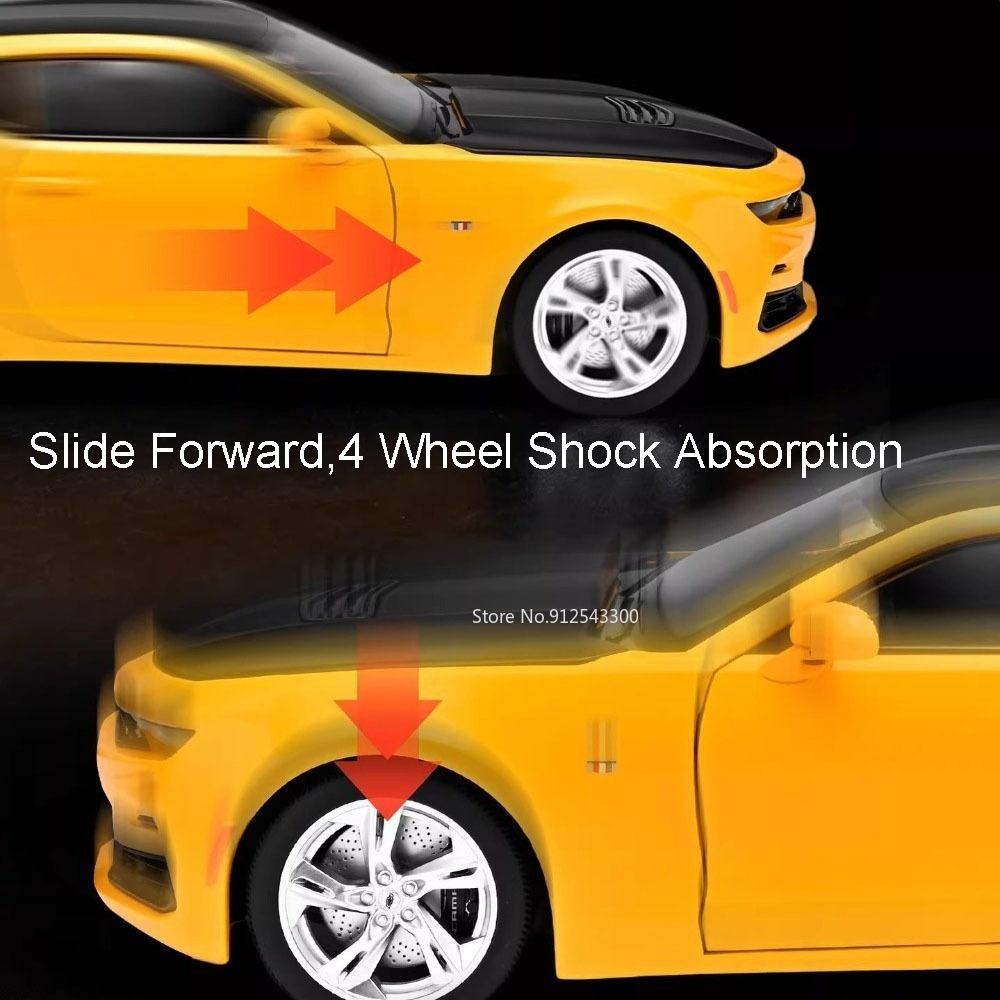 Large 1:18 Scale Camaro 530LI Model Car Toy Sliding Suspension Adjustable Seats High Simulation Sports Cars Models Kids Gifts