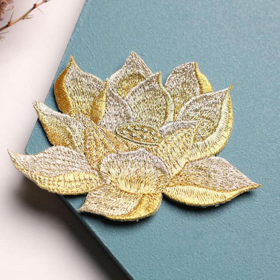 1 Stück Rosa Blaue Lotusblumen Gestickte Aufnäher Applikation Kleidungspatch Dekoration