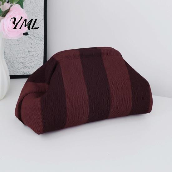 Large Capacity Cosmetic Pouch Woven Striped Clutch Purse for Woman, Pouch, Portable Party Knit Dumpling Bag, Kiss Lock Handbag Evening,
