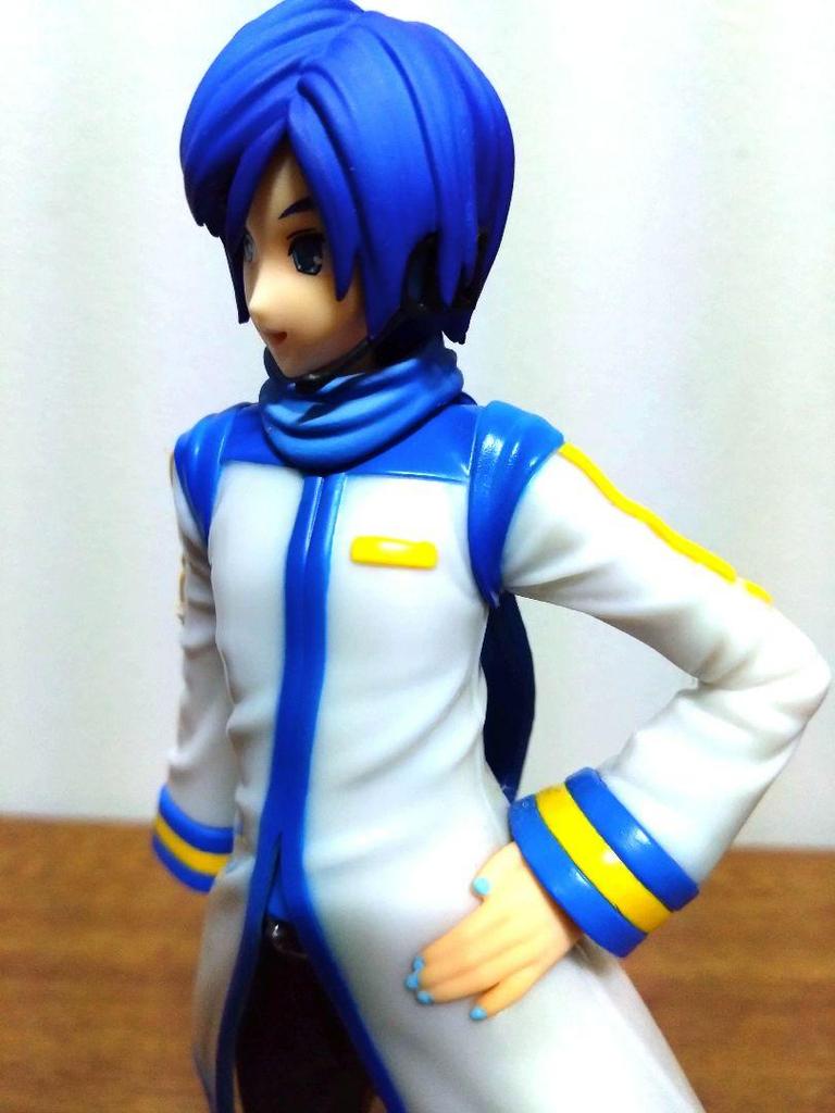 [USED] KAITO Project DIVA Arcade Figures