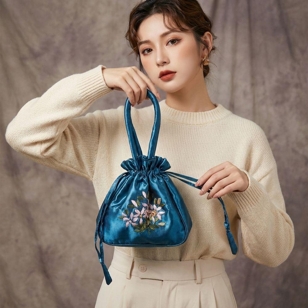 Ethnic Style Embroidery Flower Handbag Leaf Small Purse Wallet Elegant Hanfu Drawstrings Bag Daily