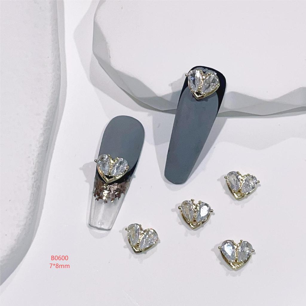 Heart Chain Tassel Alloy Nail Art Jewelry Stickers with Zircon Accents