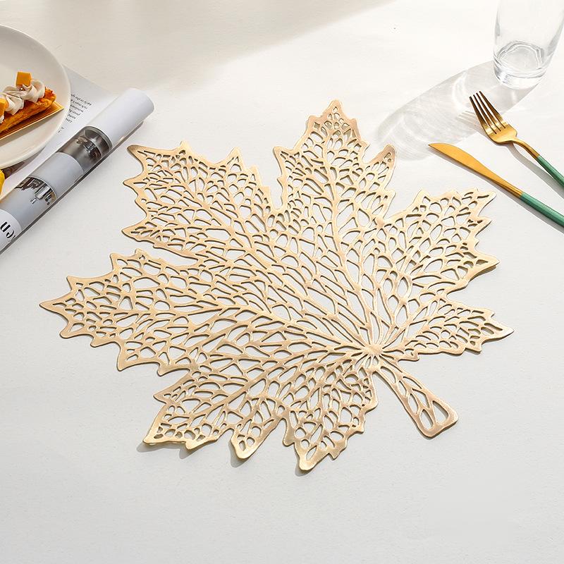 1PCS Maple Leaf Coasters PVC Placemat Waterproof Heat-resistant Dish Mat Pad Skid Insulation Hot Pads Kitchen Items Accessories
