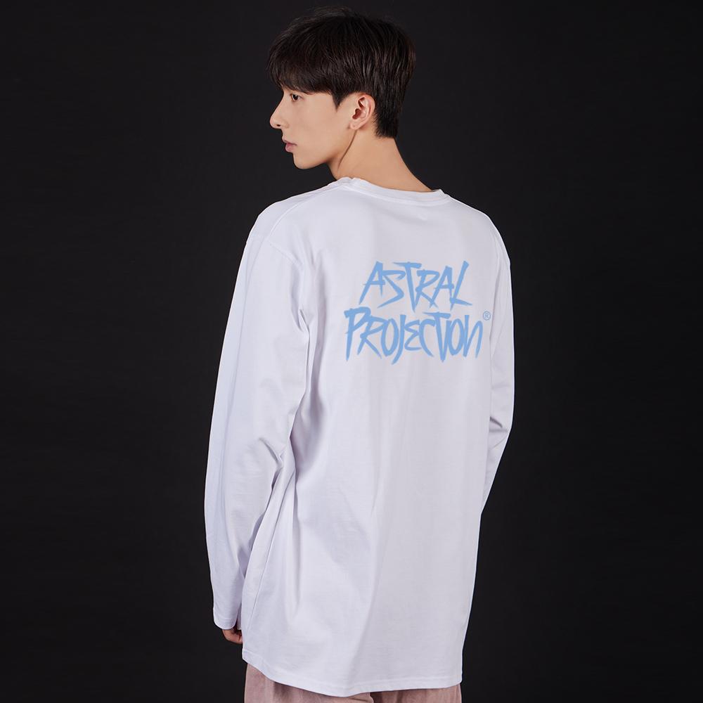ASTRAL PROJECTION Graffiti Lettering Oversized Long Sleeve T-Shirt_White