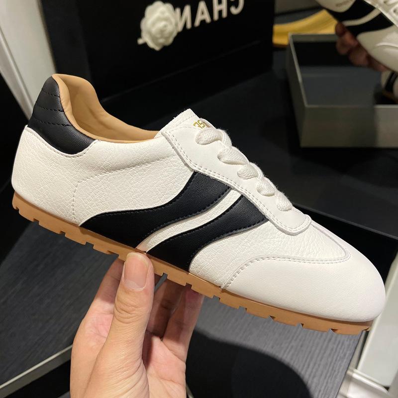 

Retro height-increasing women s color matching new leather breathable soft-soled sports and leisure little white shoes 40