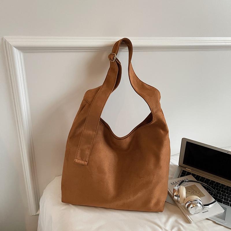 Soft Faux Suede Polyester Hobo Bag – Lightweight & Stylish Shoulder Tote for Women, Perfect for Everyday Use