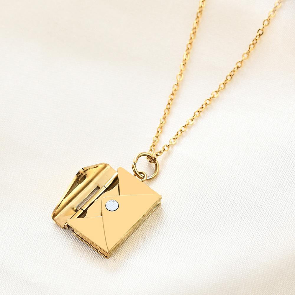 20mm Stainless Steel Engravable Envelope Couple Necklace with Clavicle Chain