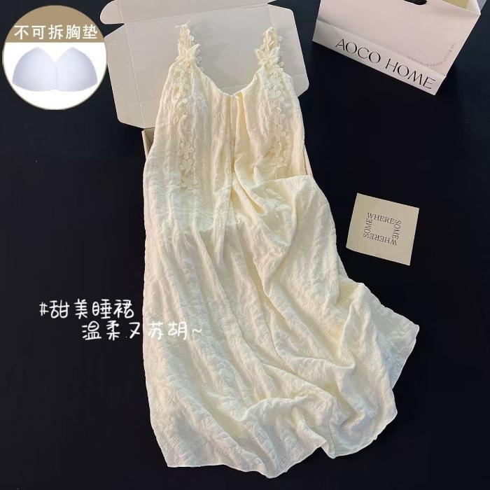 

Factory with chest pad suspender nightgown girls summer sweet and cute cloud cotton pajamas lace loose 175(XXL)