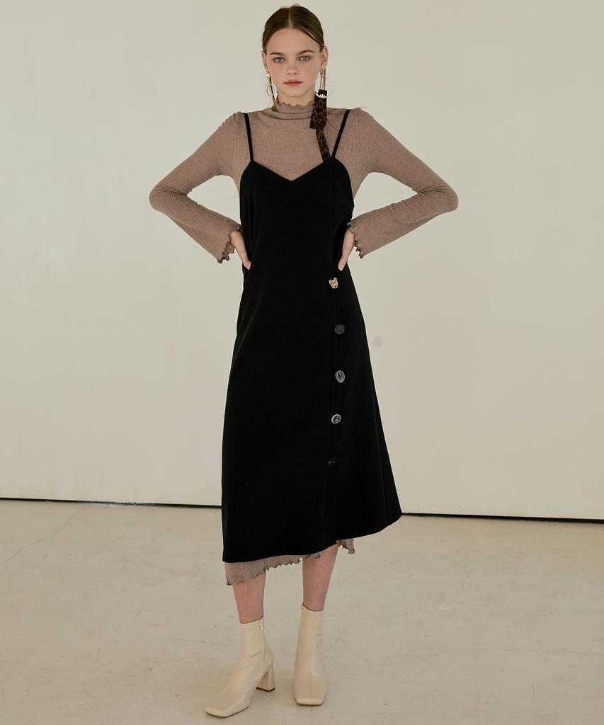 Etmont Slip Button Point Dress Black