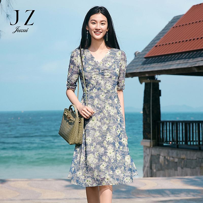Jiuzi Anna Kou French Holiday Plant Printed Saro Wrinkled Waist Dress