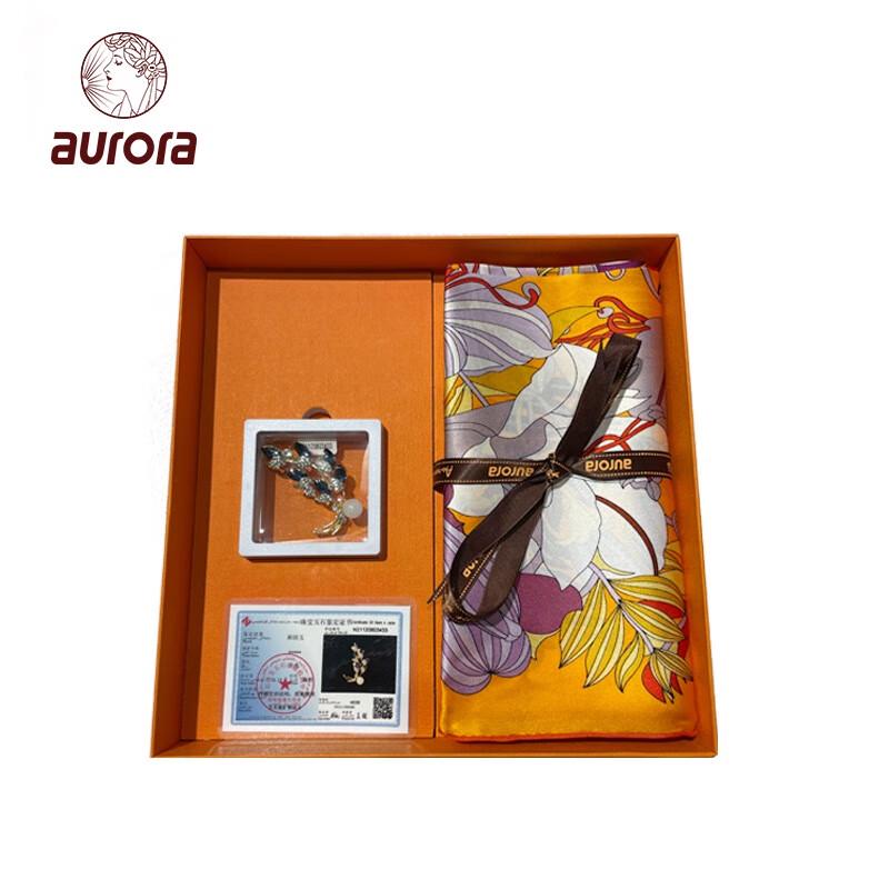 

Комплект шарфа и броши «Аврора» 1 piece