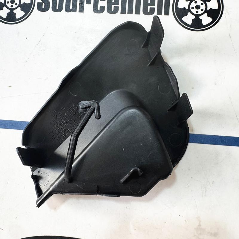 Front Bumper Tow Hook Cover Plastic Black Cap Fit for Toyota Yaris LE / Vitz 2012 2013 2014 52127-52931 5212752931