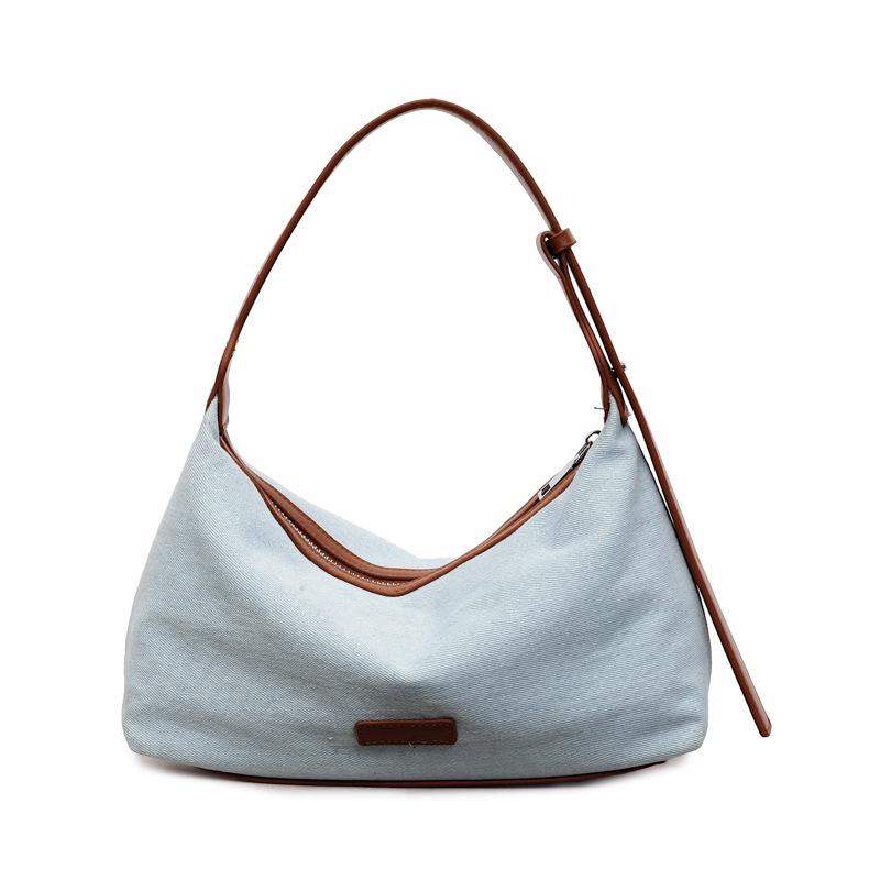 

Spring Minimalist Small Bag - Relaxed Style, Underarm Pouch Bag, Casual Commuting, Lightweight, Single-shoulder Bag світло-синій колір