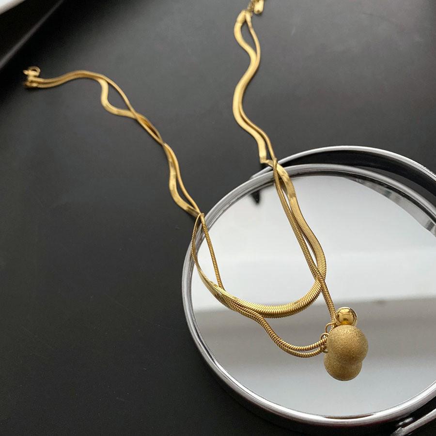 2025 Women's Titanium Steel Necklace: Light Luxury, Clavicle Chain, Non-Fading High-End Accessory