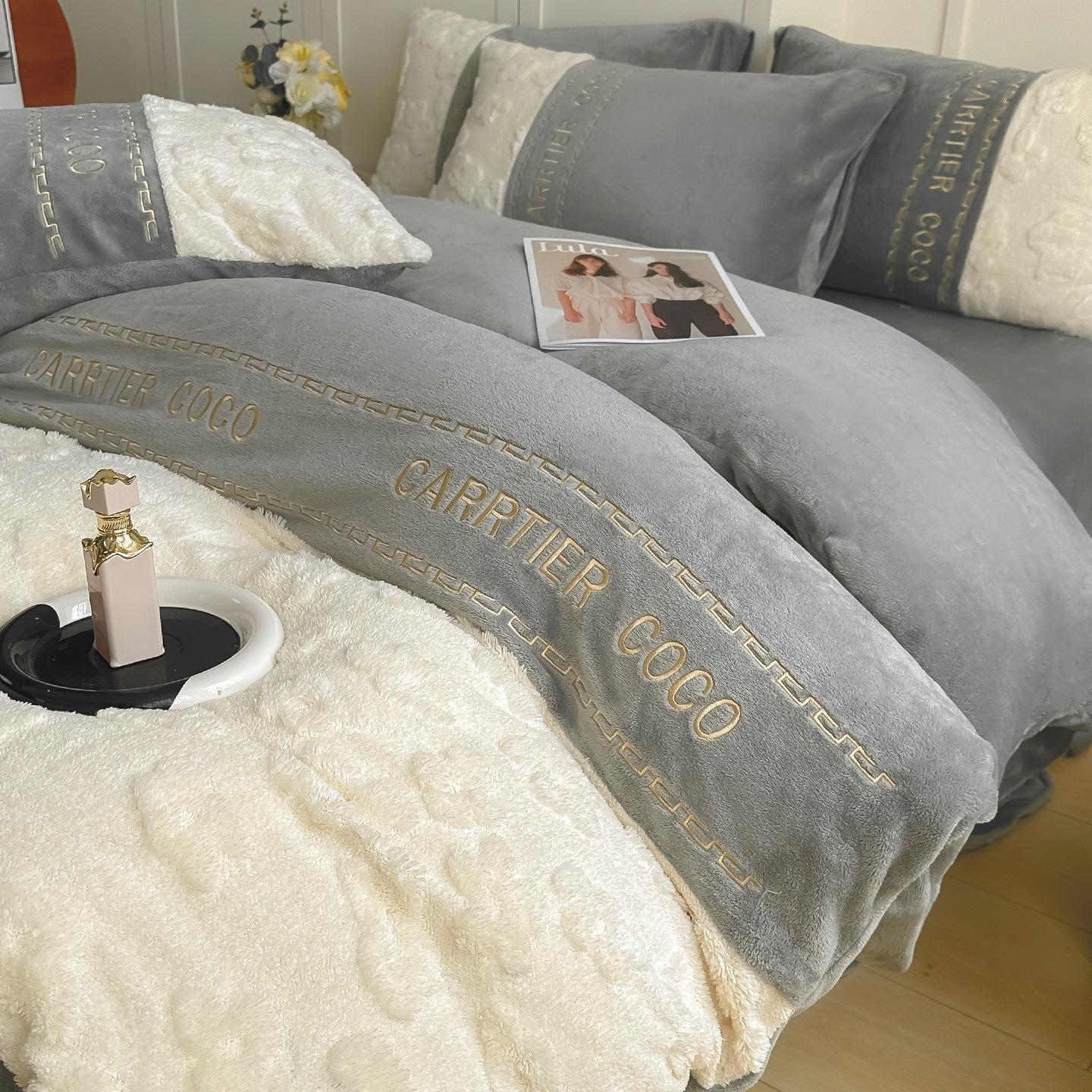 

Double-Sided Thickened Milk Fleece Bed Four-Piece Coral Flannel Quilt Cover Light Luxury Premium Bedding Sheets 3pcof sheets 150x200 quilt