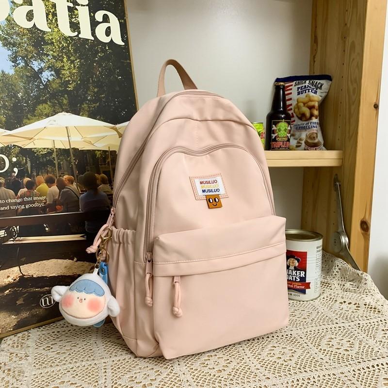 Fashionable Large Capacity Korean Style Backpack Waterproof Nylon School Bag For Men And Women