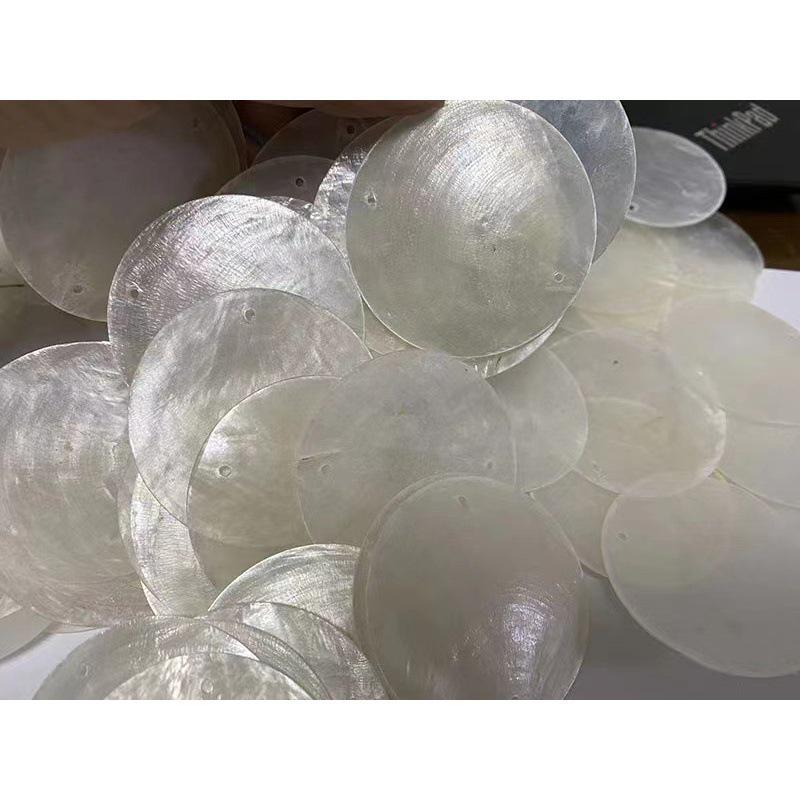 Mica Flakes Seashell Wind Chimes with Mother-of-Pearl for DIY Decorative Lighting & Mirrors, Wedding Decor, and Painting Accessories.