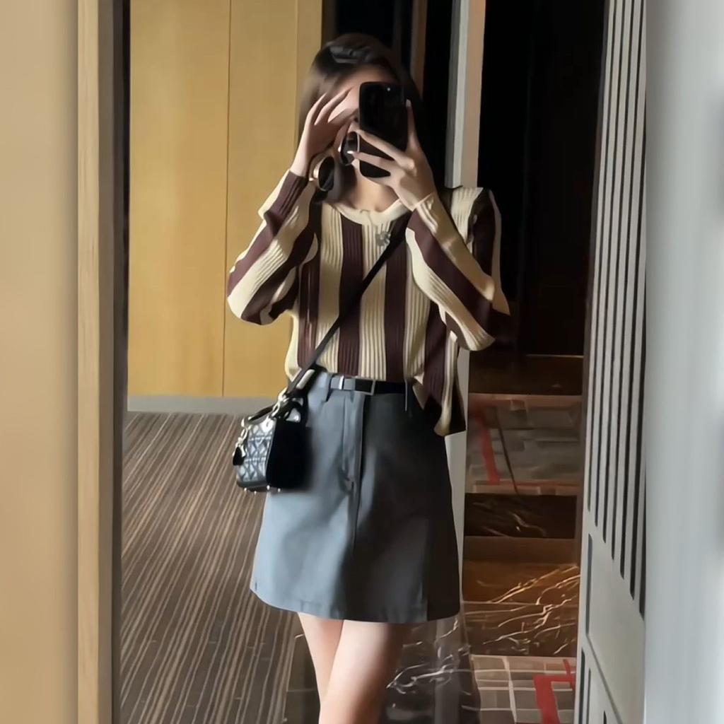 Camiseta de manga larga con cuello redondo a rayas para mujer, jersey informal de manga larga con diseño de verano y primavera, 2023