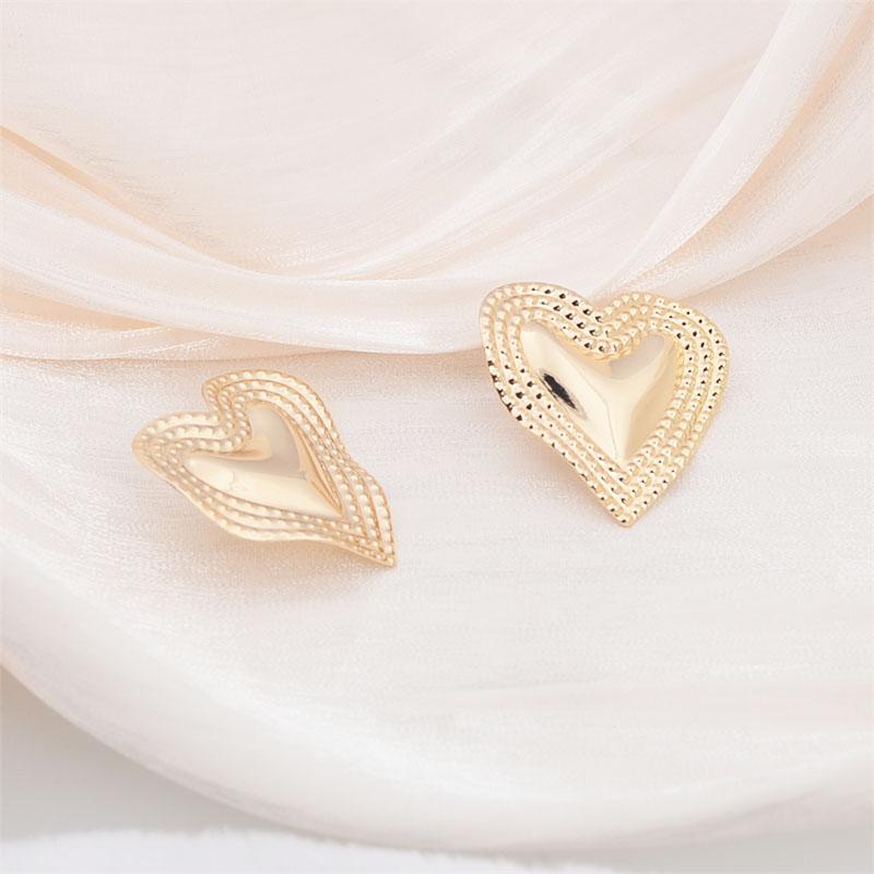 Gold Color Metal Heart Stud Earrings for Women Three-layers Uneven Side Love Heart Female Earrings Punk Cool Ear Jewelry