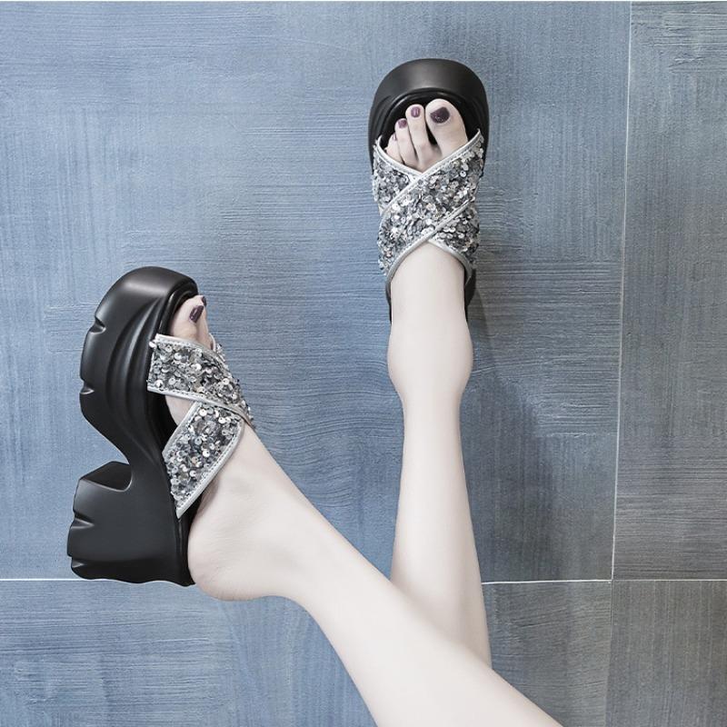 Chunky Slippers Summer New Round Head Waterproof Table Sequin Cloth Cover Foot Non-slip High-heeled Sandals
