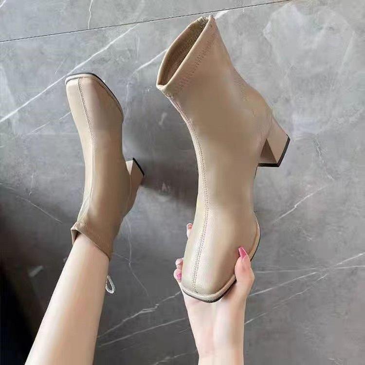 Autumn and winter new short boots women's thick heel single boots 2025 French high heels thin leather boots fashion outside Martin boots