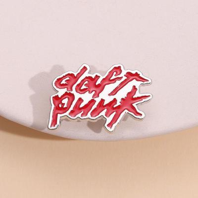 Kreative Geometrische Englische Buchstabenbrosche: Punk Elektronische Musik Emblem