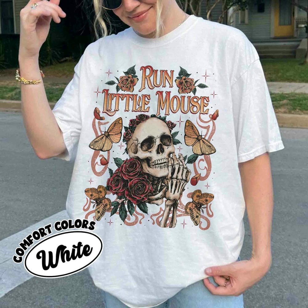 Run Little Mouse Comfort Rose Skeleton Unisex Top Dark RoUnisexce Book Lover Gifts Vintage Dark Academia Bookish Shirt Streetwear