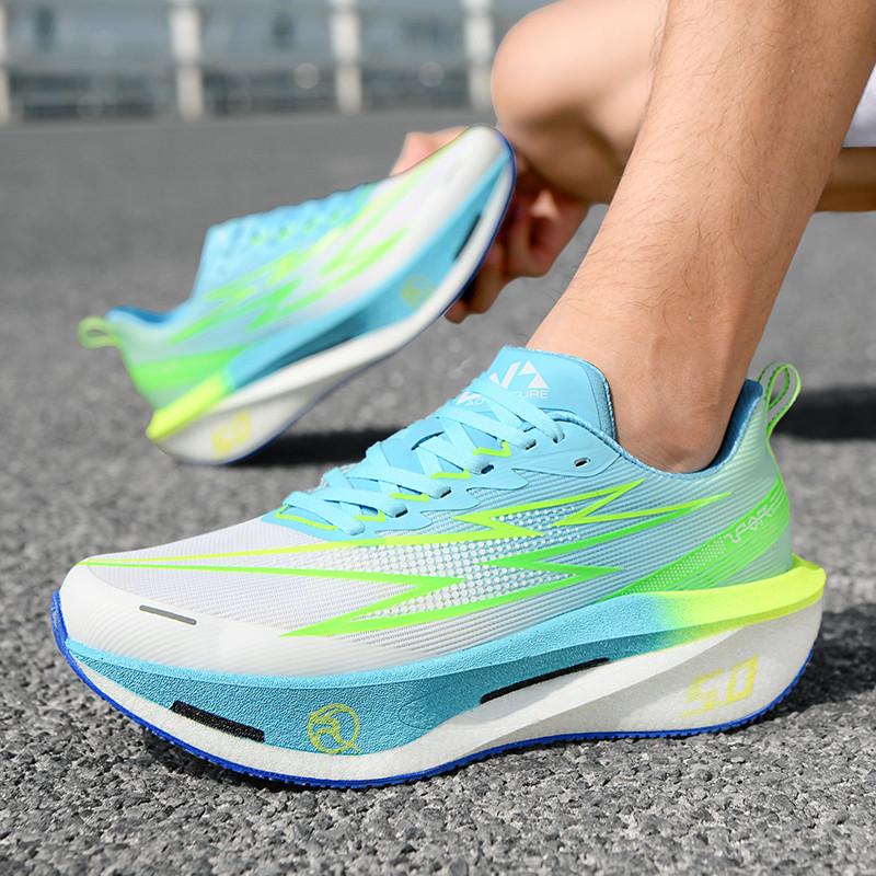Running Shoes Lightweight and Breathable Mesh Shoes Comfortable Rebounding Shock-absorbing Durable Casual Sports Shoes
