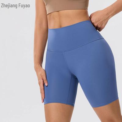Gonne e pantaloni da donna – Pantaloncini