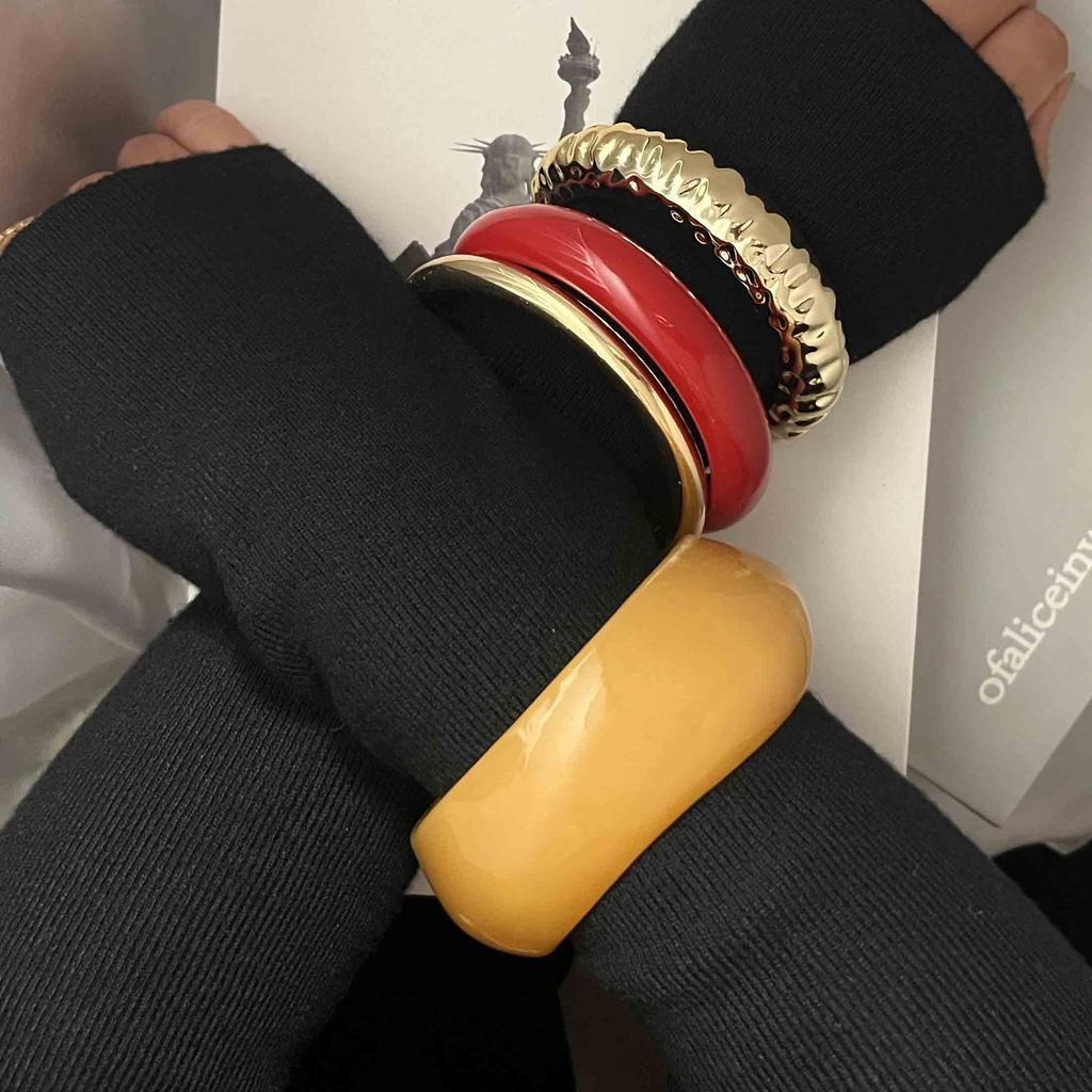 Exaggerated and simple design sense CCB resin geometric four-piece women's bracelet fashion trend daily wear