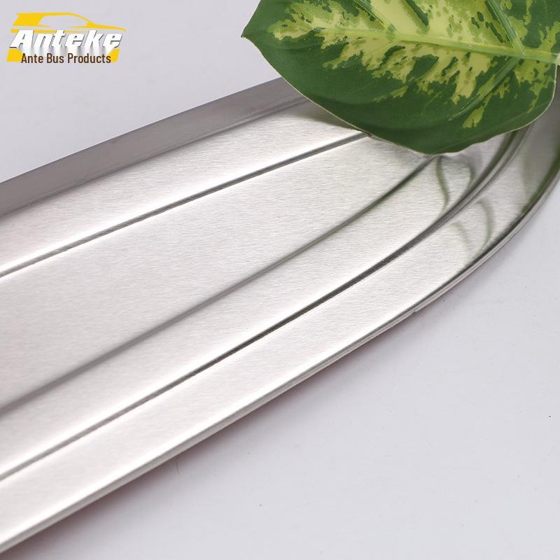 Stainless Steel Anti-Kick Pad & Decorative Sticker for 18 Camry Models – Door & Armrest Protection