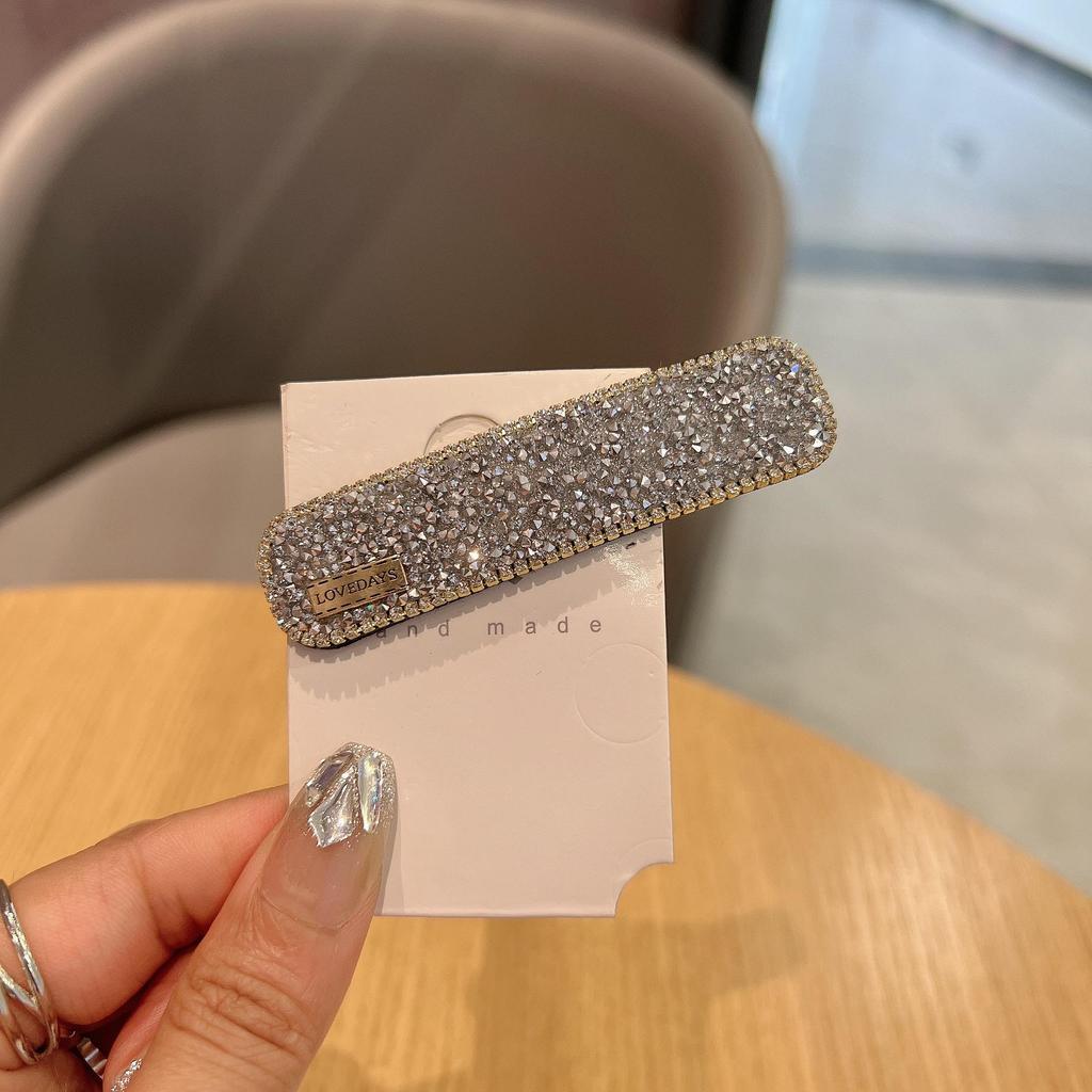 Versátil Pinza para el Pelo de Diamantes de Alta Gama: Accesorio de Moda para la Frente y el Flequillo