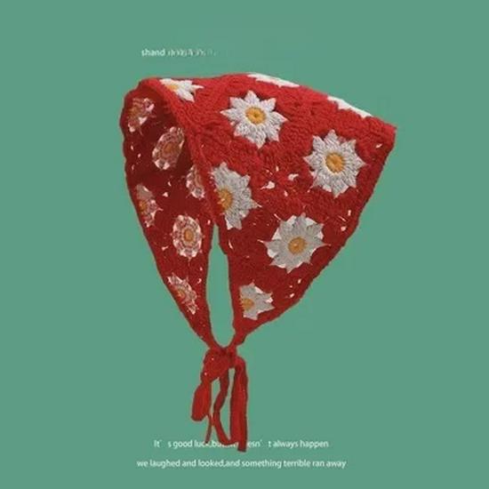 "Sweet & Cute Hand-Knitted Floral Headband: Spring/Autumn Travel Style"