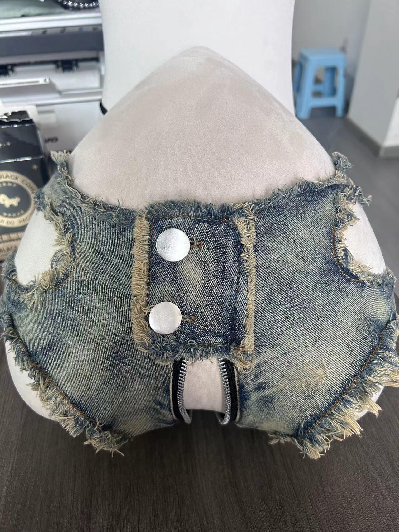 

Жіночі рвані джинсові шорти із заниженою талією – сексуальна мода для нічного клубу Cowboy 1, size L